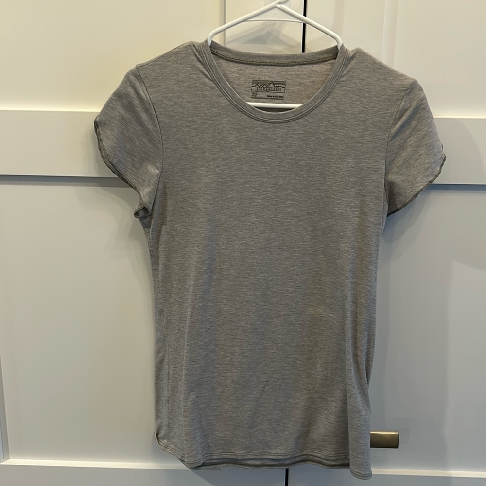 Patagonia Tulip Sleeve Tee